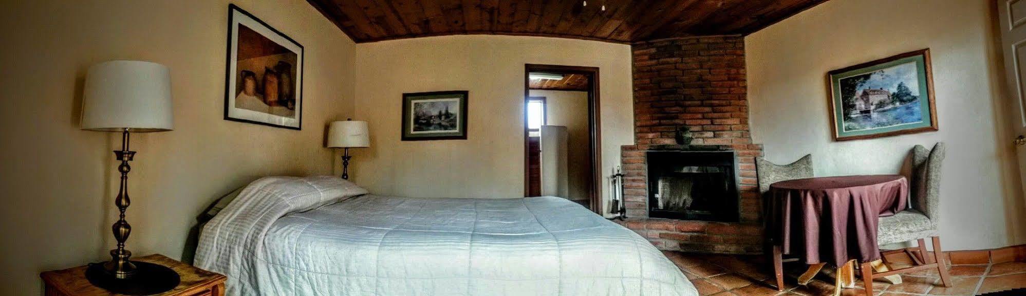 Old Mill Hotel San Quintin Zewnętrze zdjęcie