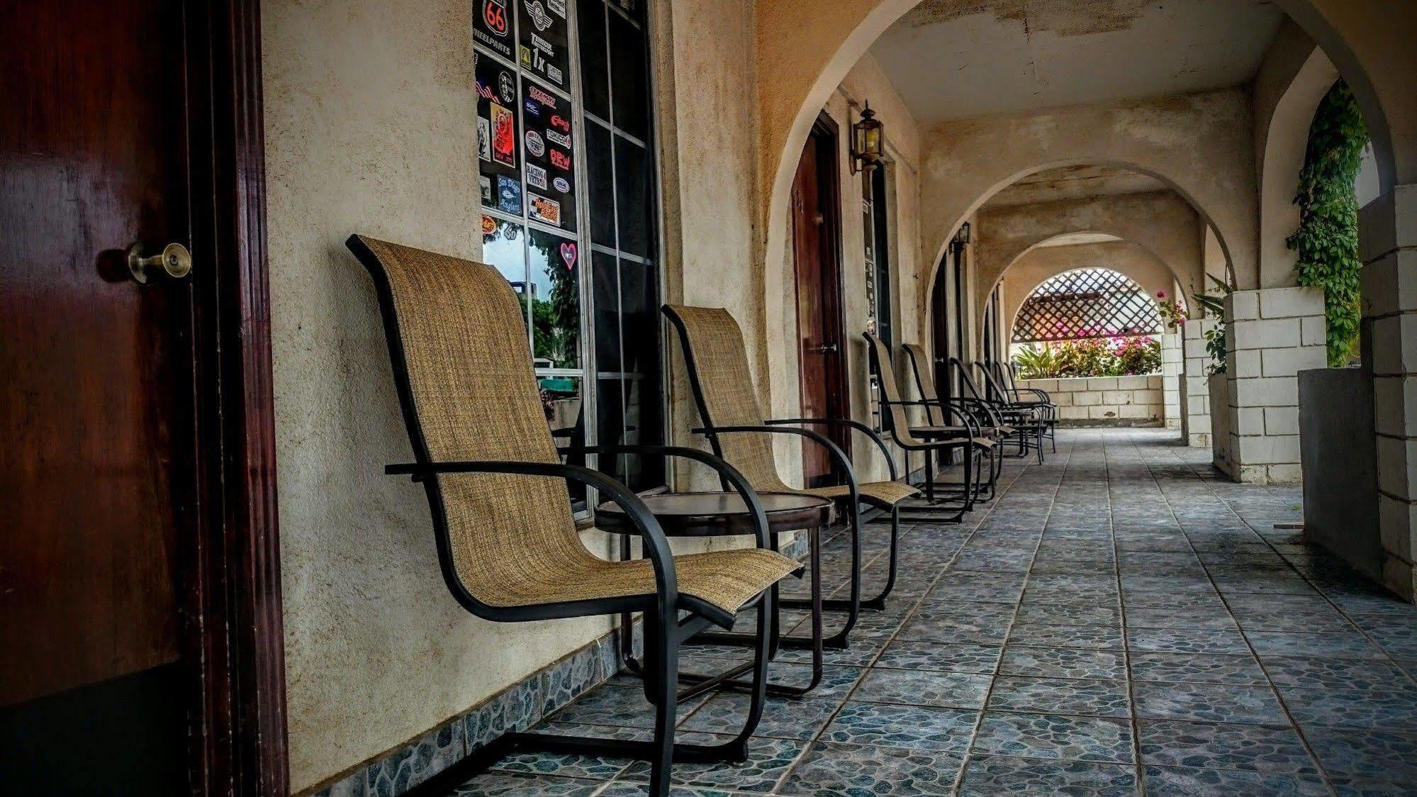 Old Mill Hotel San Quintin Zewnętrze zdjęcie