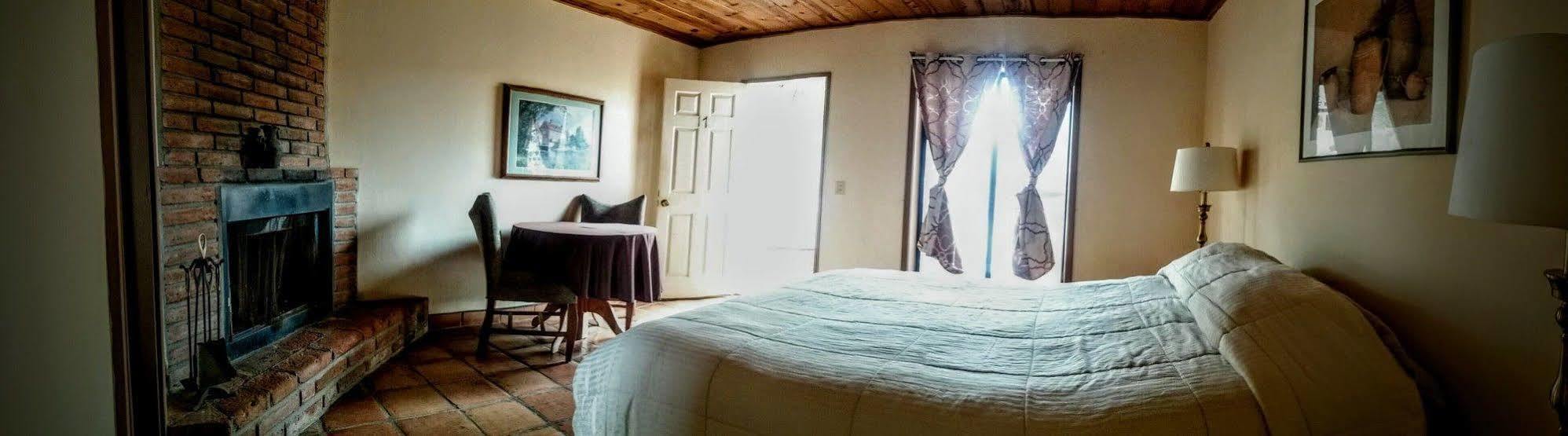 Old Mill Hotel San Quintin Zewnętrze zdjęcie